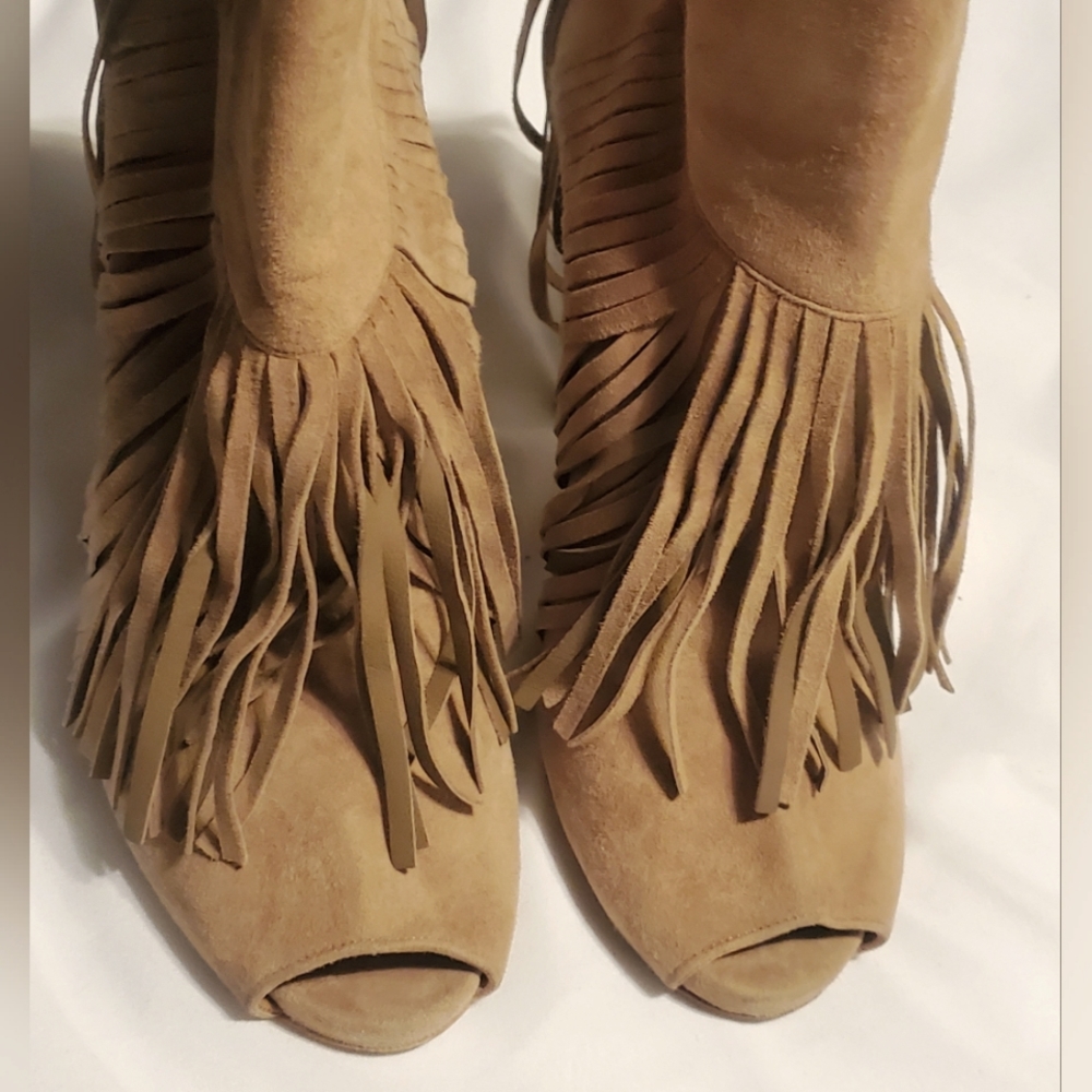Gucci Ankle Boots with Fringe Size 7.5